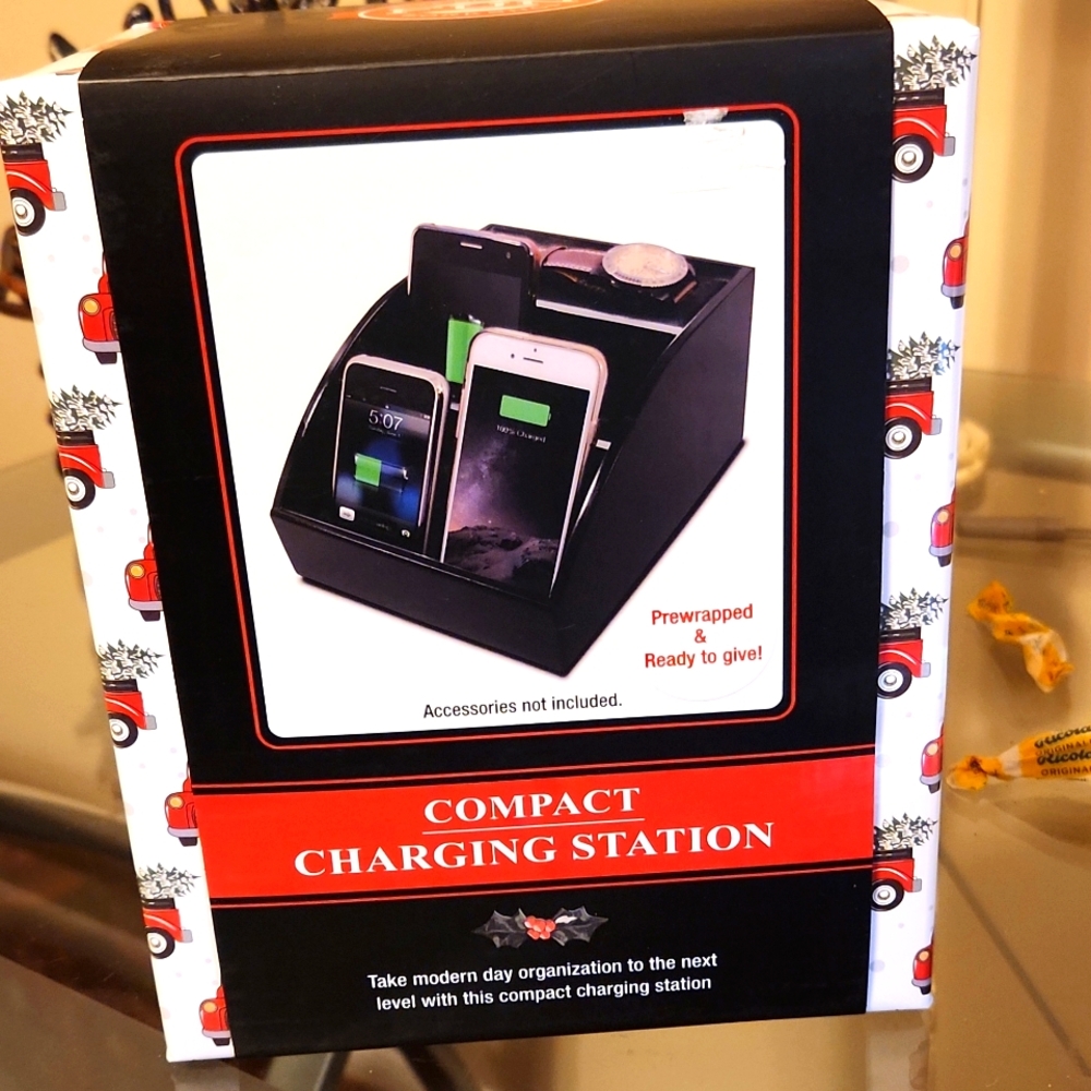 Charging Station Compact NEW IN BOX.